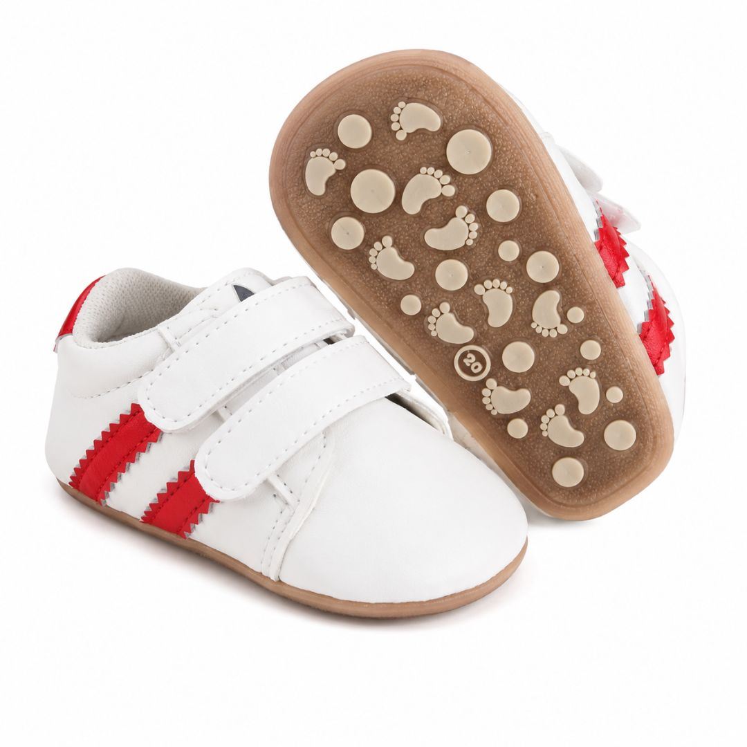 zapatilla de bebe blanco con rallas rojas 10 a 15 meses